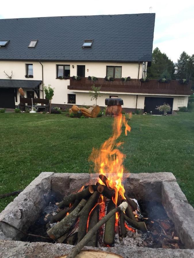 Ferienwohnung Juedel Mit Saunanutzung Beierfeld Esterno foto